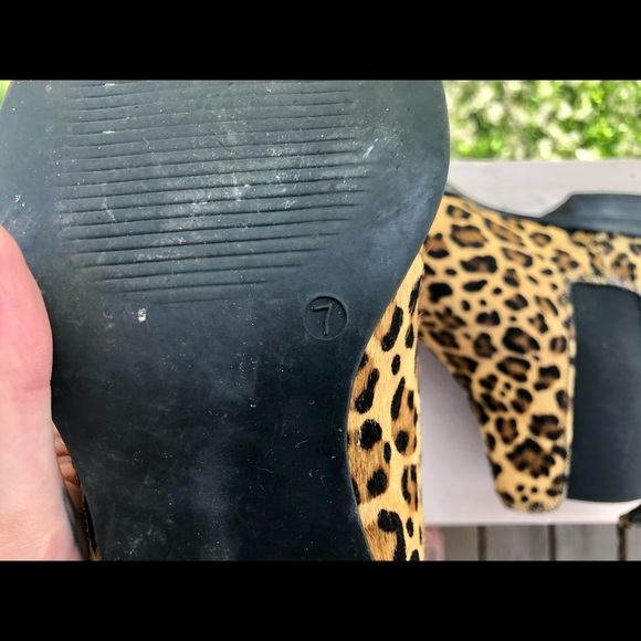 Cheetah Print Boots 🐆 - Picture 3 of 3